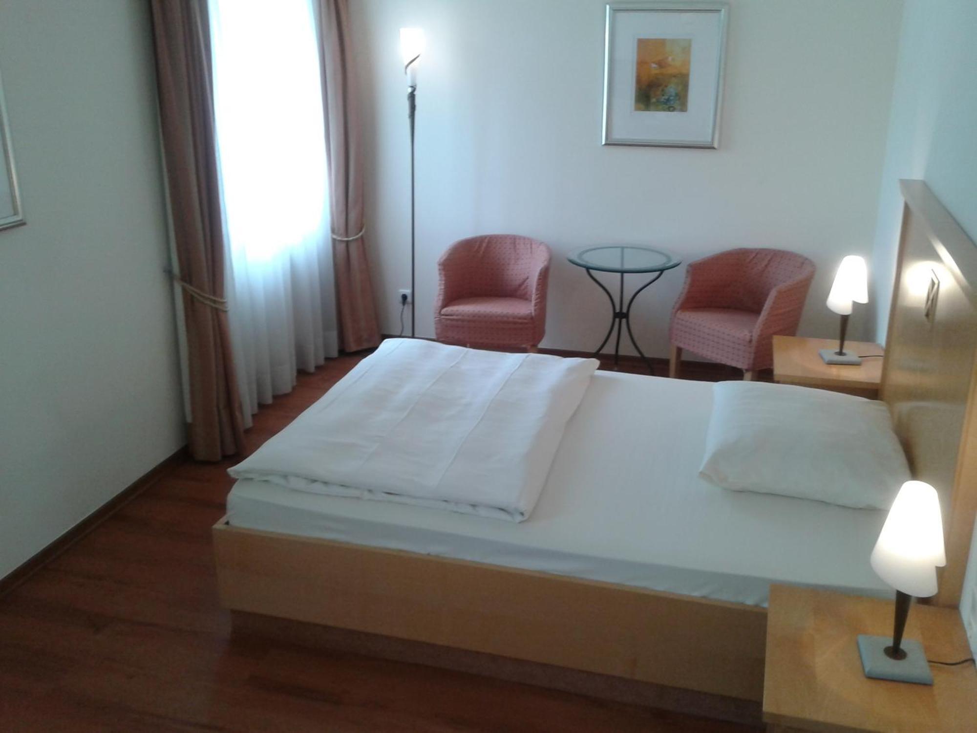 Hotel Barbarossa Düsseldorf Kültér fotó